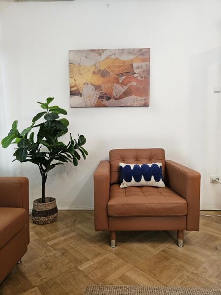 Capitale Inchiriere apartament 4 camere Strada Atena